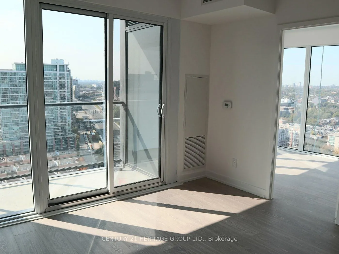 Photo 18 of Unit 2517, 19 Western Battery Road, Toronto, Niagara — HOMEH