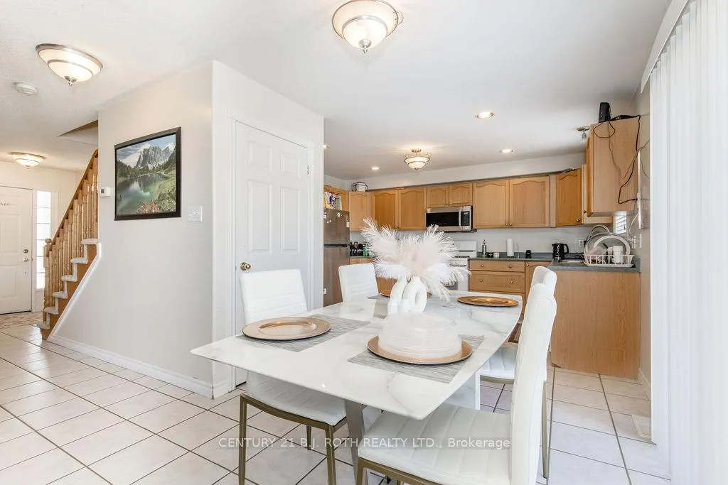 Photo 6 of 212 Pringle Drive, Barrie, Edgehill Drive — HOMEH