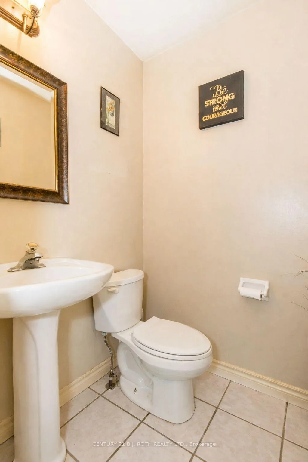 Photo 10 of 212 Pringle Drive, Barrie, Edgehill Drive — HOMEH