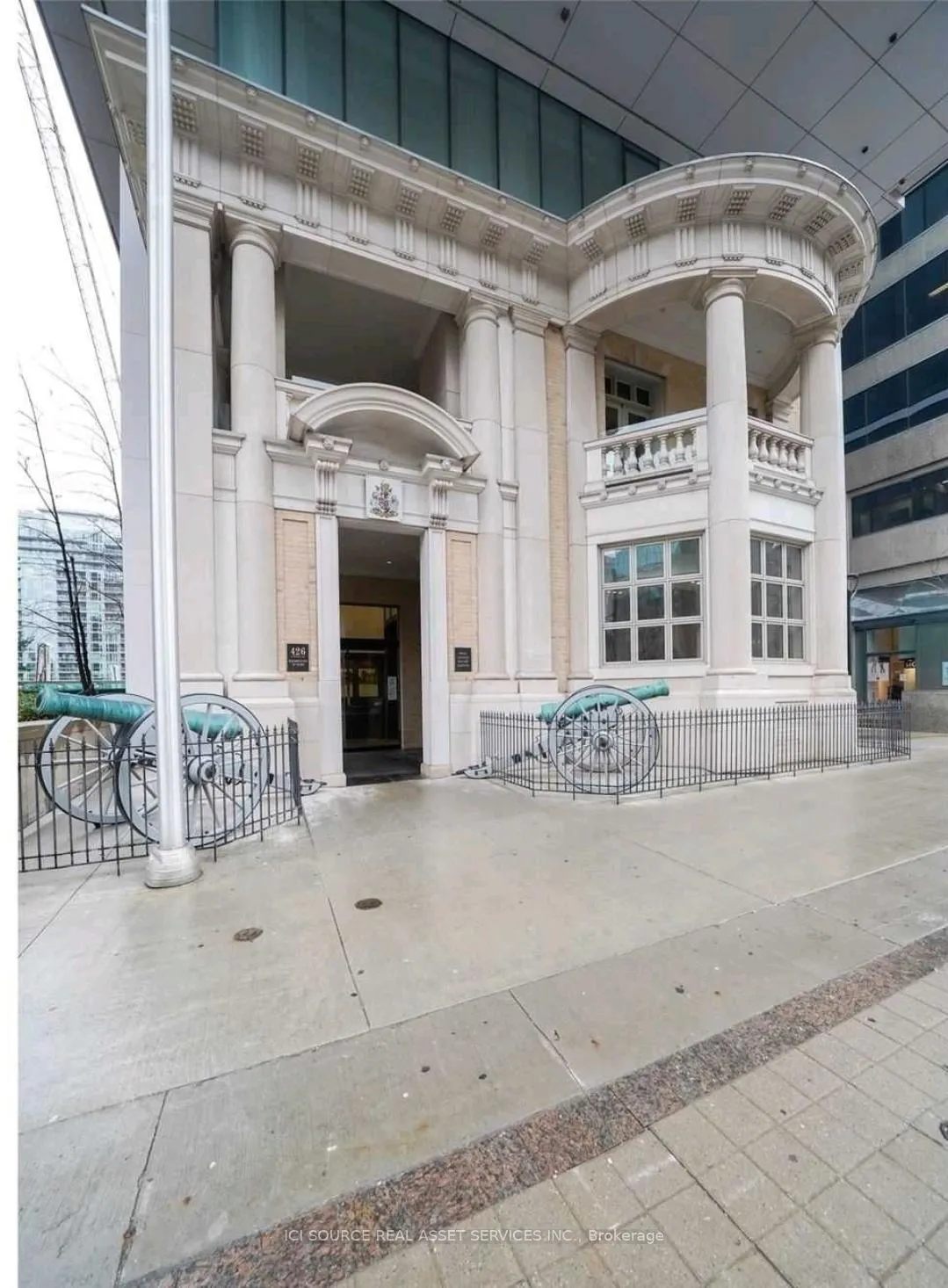 Photo 3 of Unit P209, 426 University Avenue, Toronto, Kensington-Chinatown — HOMEH