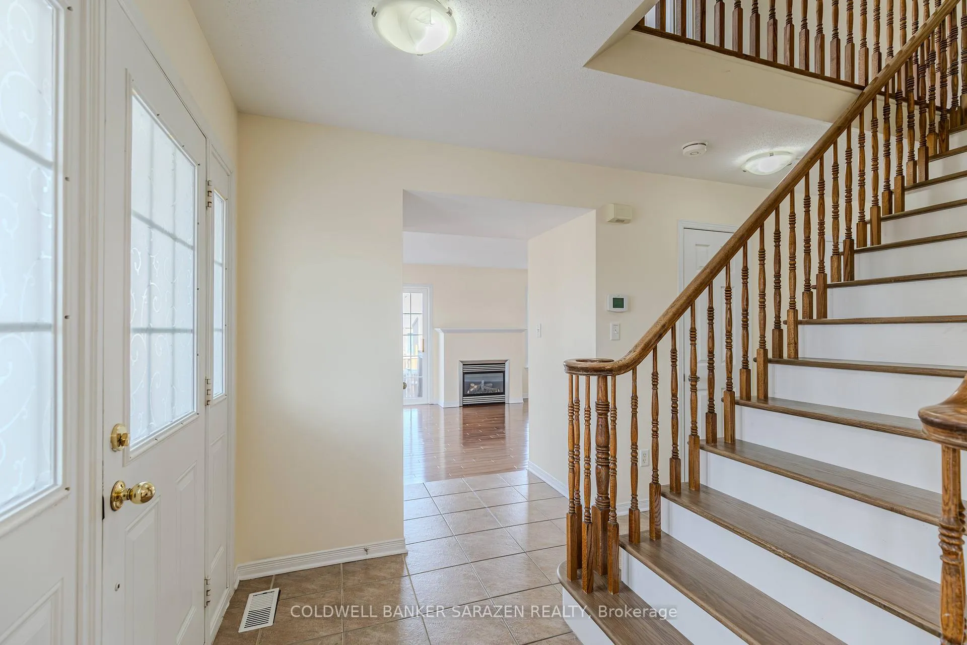 Photo 5 of 486 Wisteria Crescent, Ottawa, Hunt Club — HOMEH