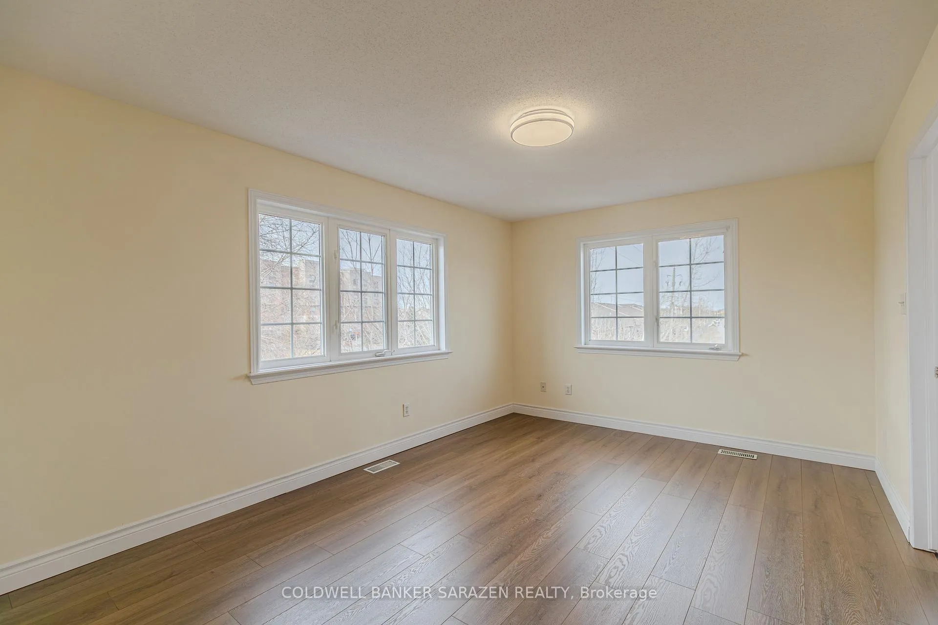 Photo 25 of 486 Wisteria Crescent, Ottawa, Hunt Club — HOMEH