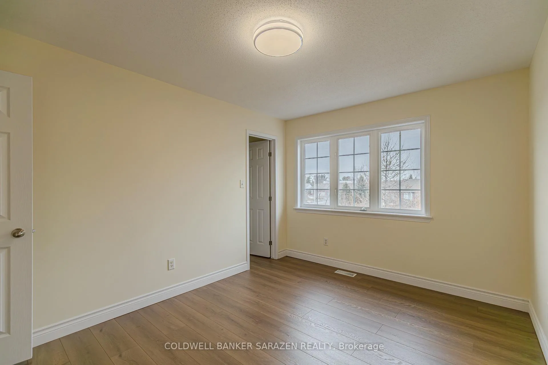 Photo 39 of 486 Wisteria Crescent, Ottawa, Hunt Club — HOMEH