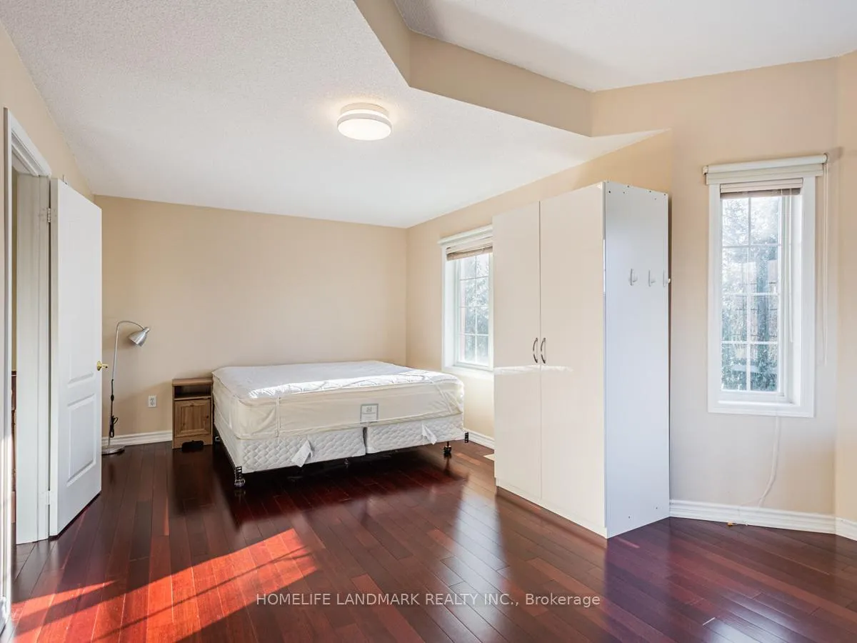 Photo 15 of 1 Interlacken Way, Markham, Unionville — HOMEH