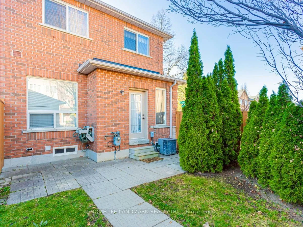 Photo 25 of 1 Interlacken Way, Markham, Unionville — HOMEH
