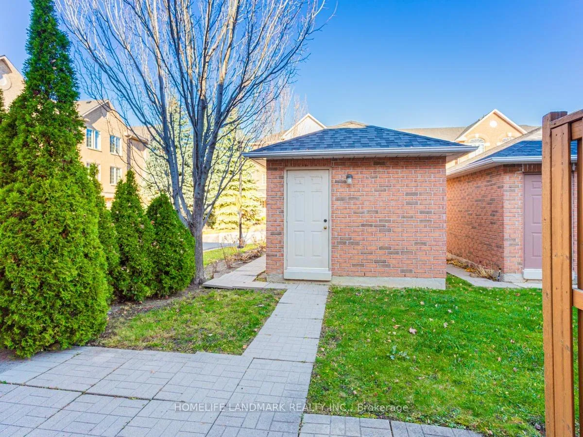 Photo 26 of 1 Interlacken Way, Markham, Unionville — HOMEH