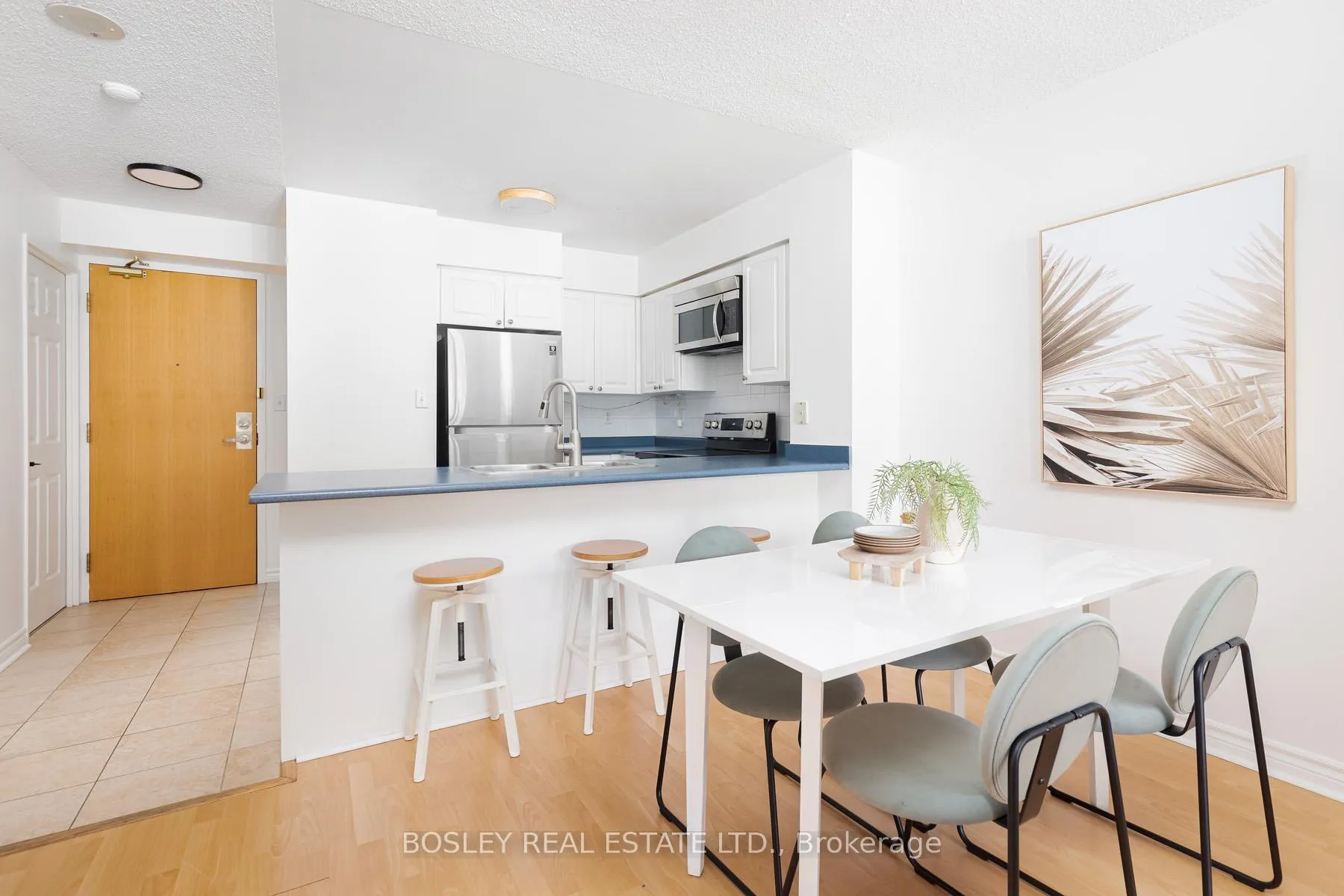 Photo 9 of Unit 308, 225 Merton Street, Toronto, Mount Pleasant West — HOMEH