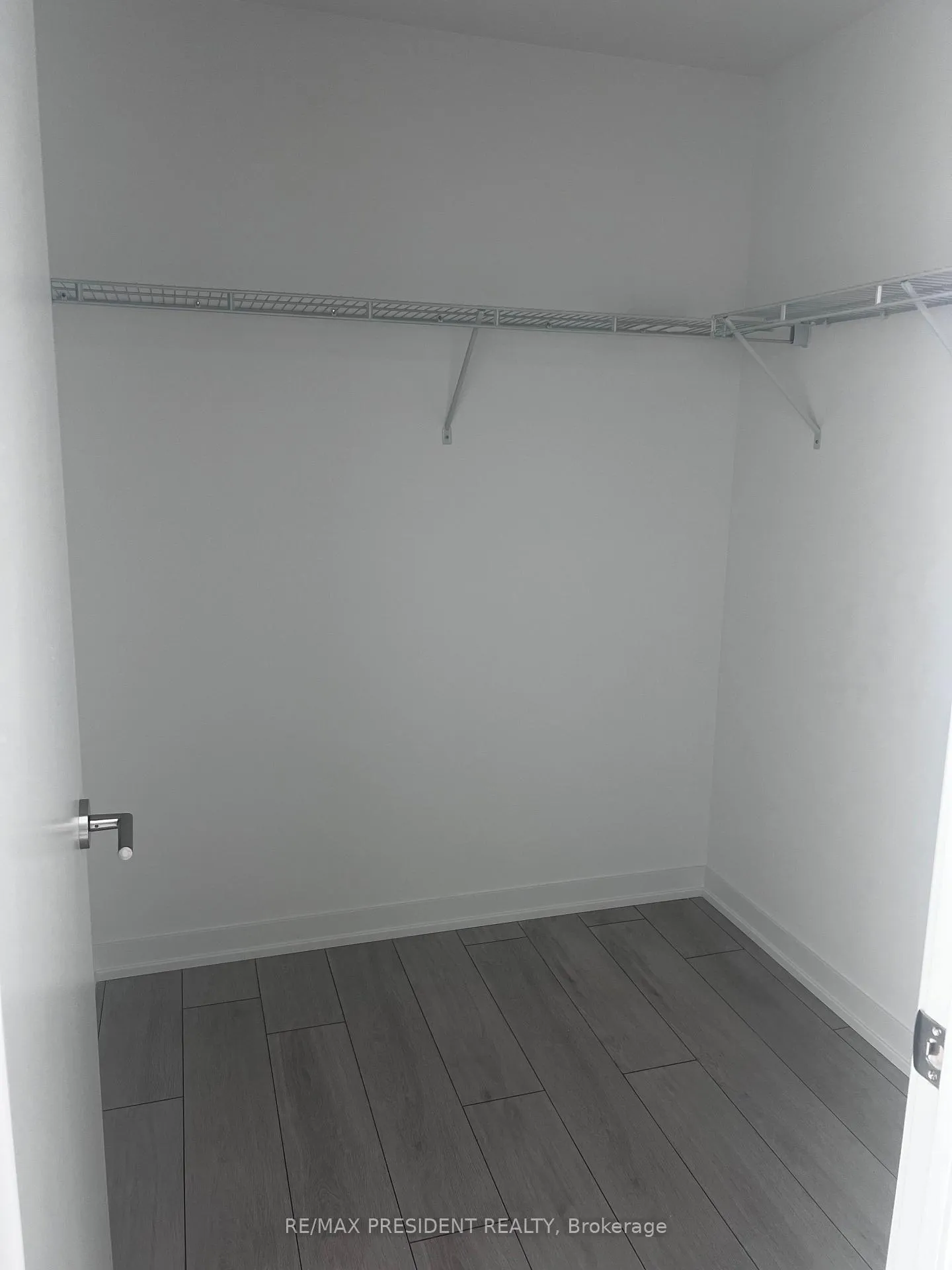 Photo 4 of Unit 2802, 39 Mary Street, Barrie, City Centre — HOMEH