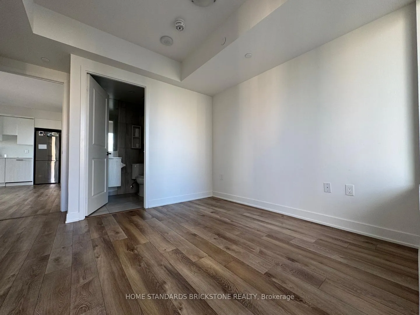 Photo 10 of Unit 1503, 99 Broadway Avenue, Toronto, Mount Pleasant West — HOMEH