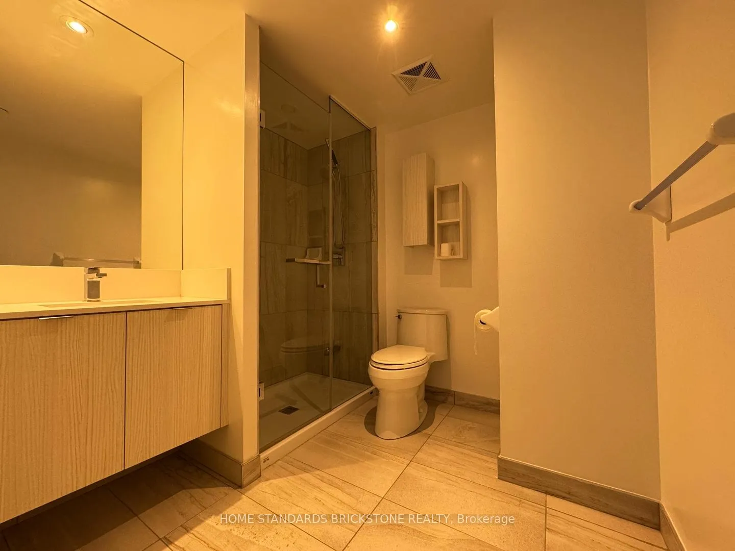 Photo 11 of Unit 1503, 99 Broadway Avenue, Toronto, Mount Pleasant West — HOMEH