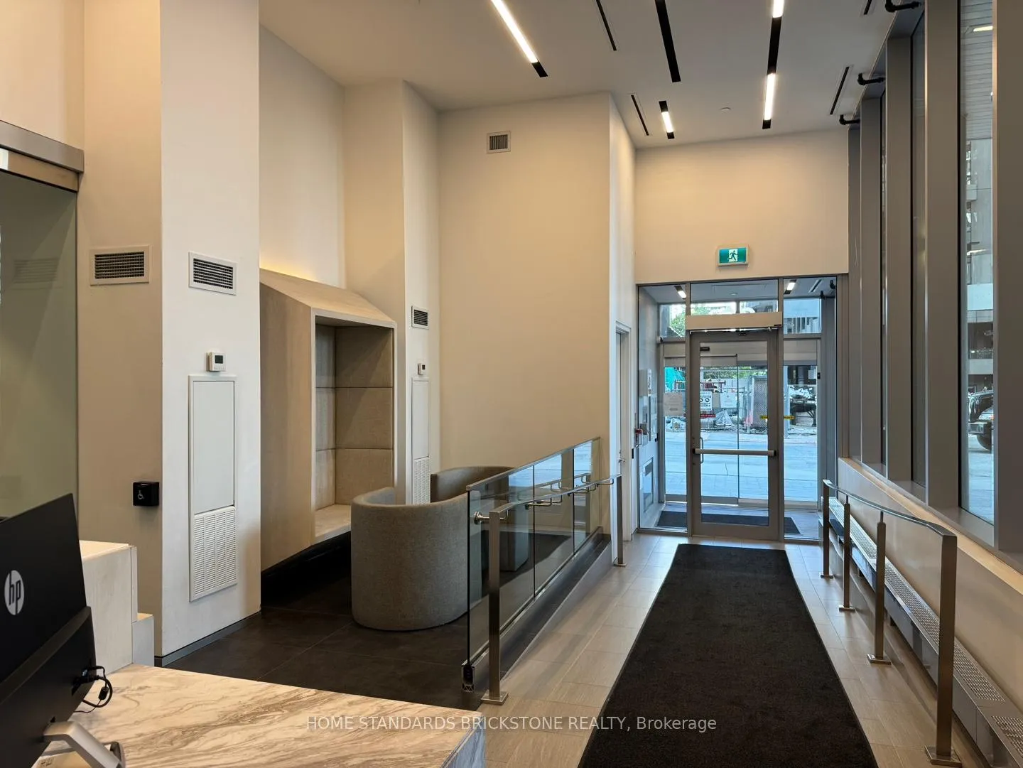 Photo 15 of Unit 1503, 99 Broadway Avenue, Toronto, Mount Pleasant West — HOMEH