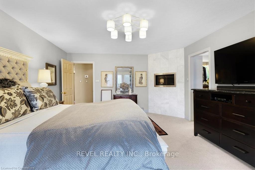 Photo 15 of 10 Kerr Shaver Terrace, Brant, Oakland — HOMEH