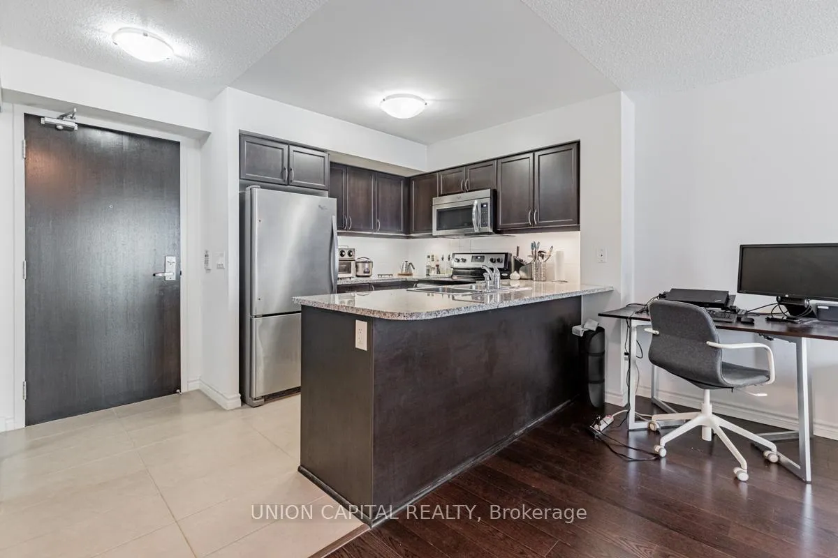 Photo 6 of Unit 1606, 25 Lower Simcoe Street, Toronto, Waterfront Communities — HOMEH