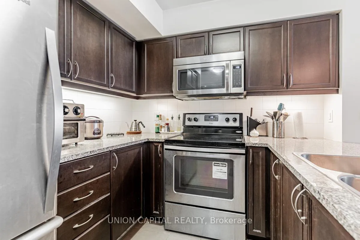 Photo 9 of Unit 1606, 25 Lower Simcoe Street, Toronto, Waterfront Communities — HOMEH