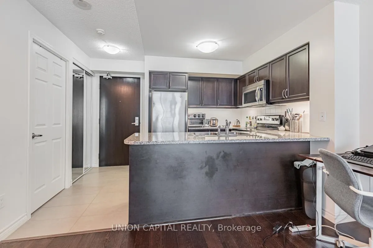 Photo 10 of Unit 1606, 25 Lower Simcoe Street, Toronto, Waterfront Communities — HOMEH