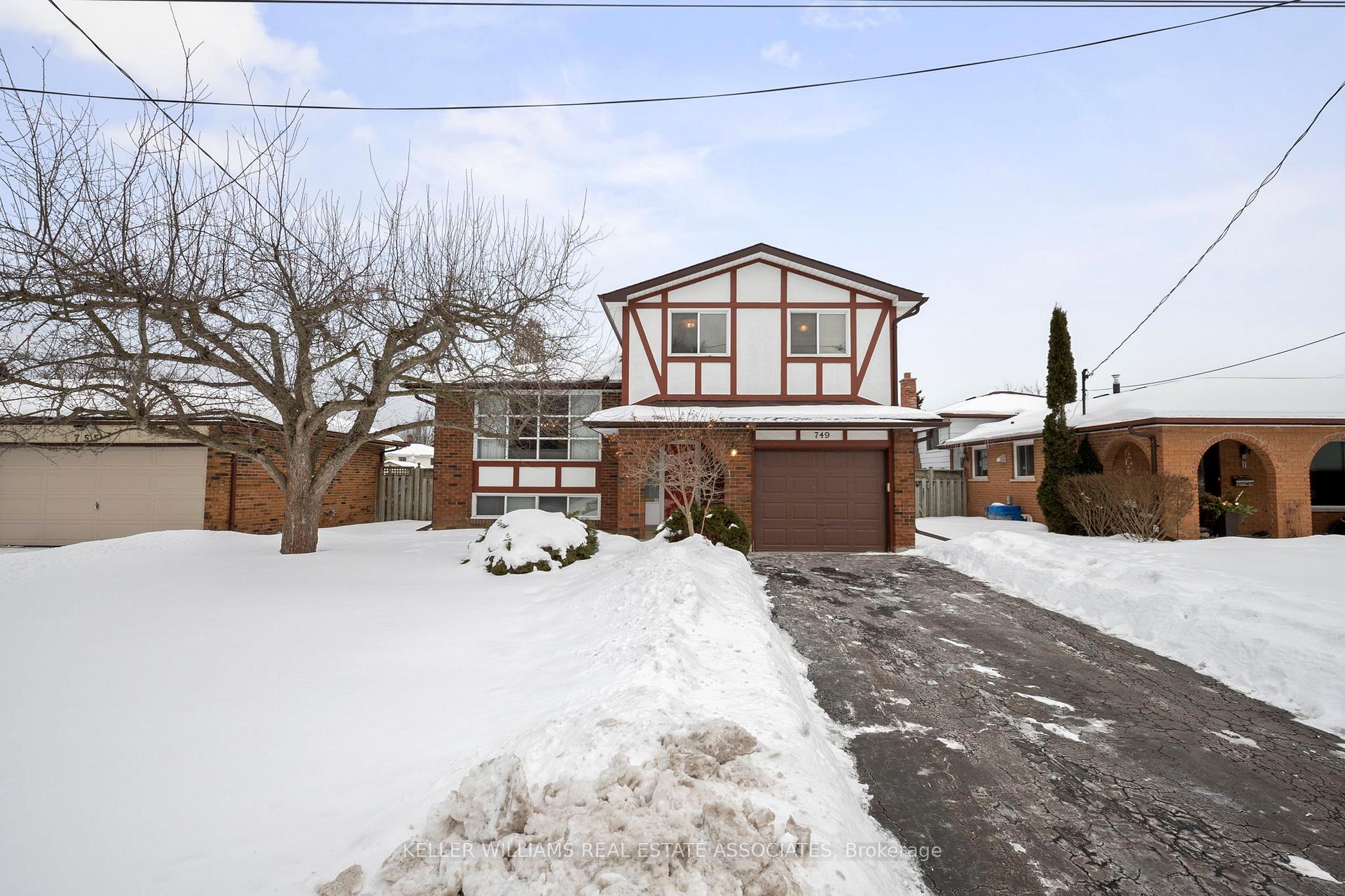 Photo 1 of 749 Northwood Drive, Cobourg — HOMEH