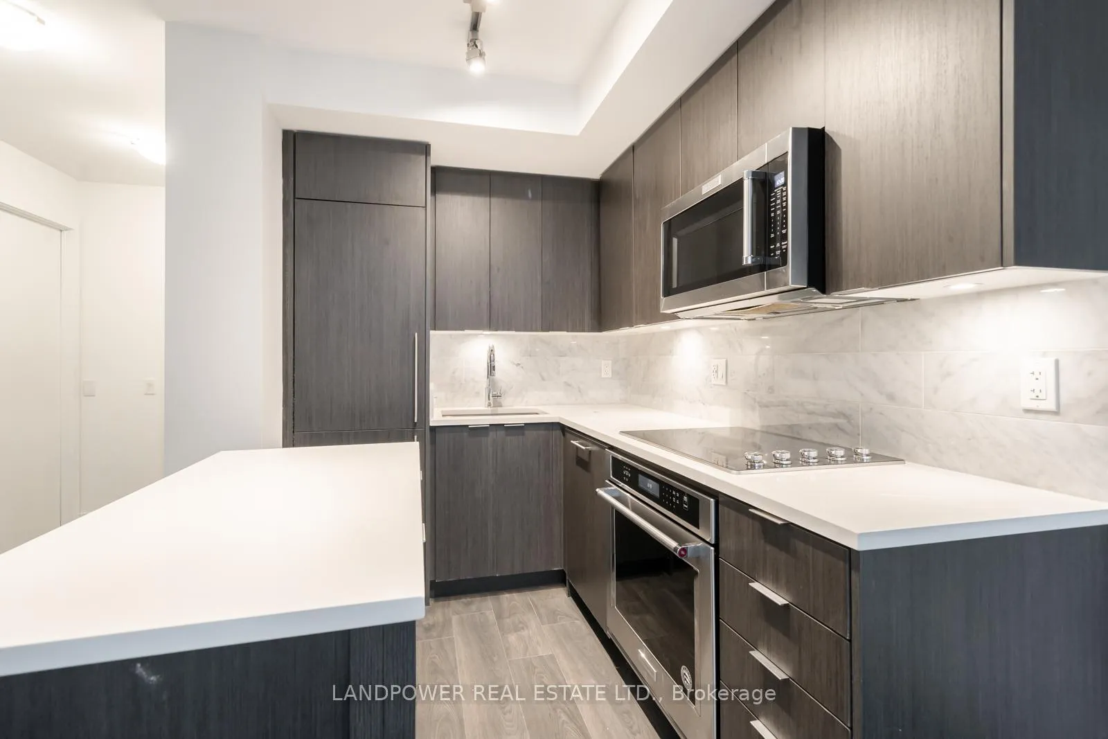 Photo 7 of Unit 741, 38 Iannuzzi Street, Toronto, Niagara — HOMEH