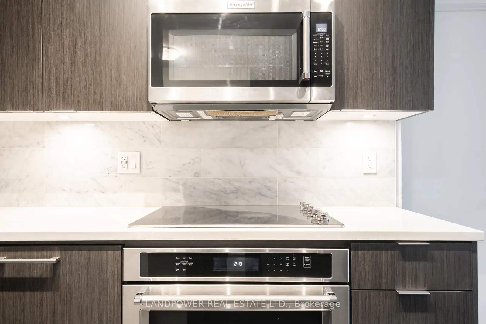Photo 8 of Unit 741, 38 Iannuzzi Street, Toronto, Niagara — HOMEH