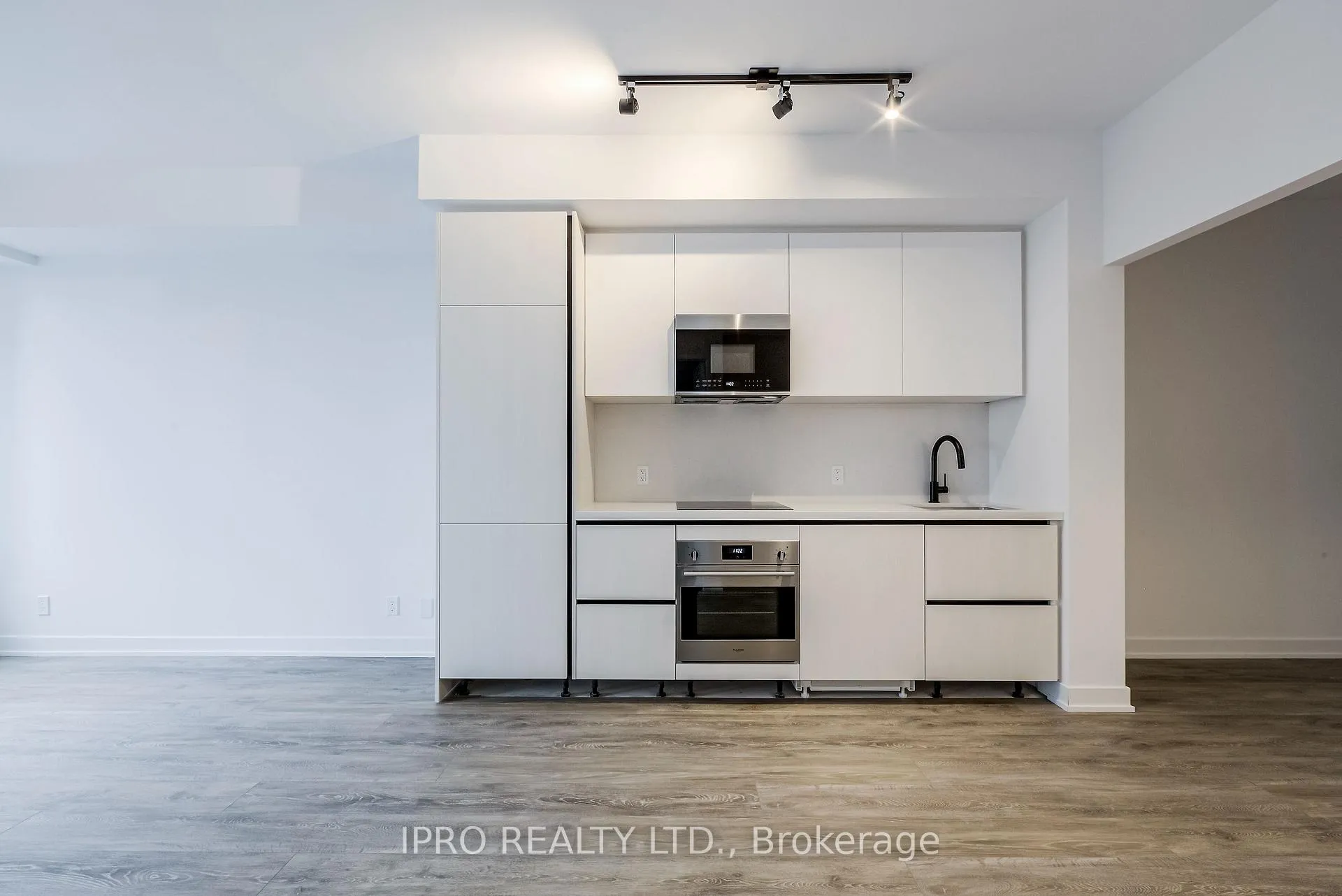 Photo 5 of Unit 2503, 108 Peter Street, Toronto, Waterfront Communities — HOMEH