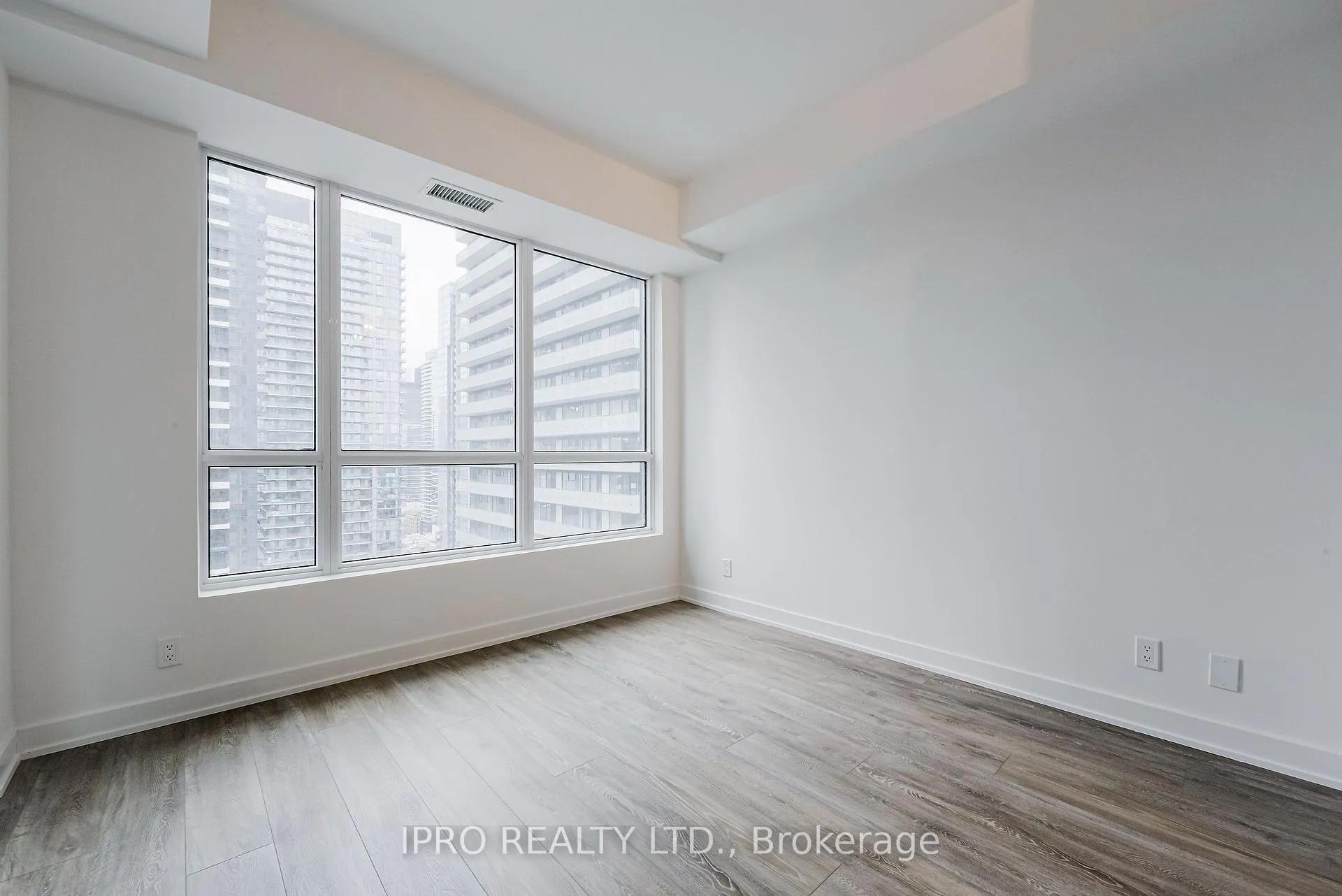 Photo 9 of Unit 2503, 108 Peter Street, Toronto, Waterfront Communities — HOMEH