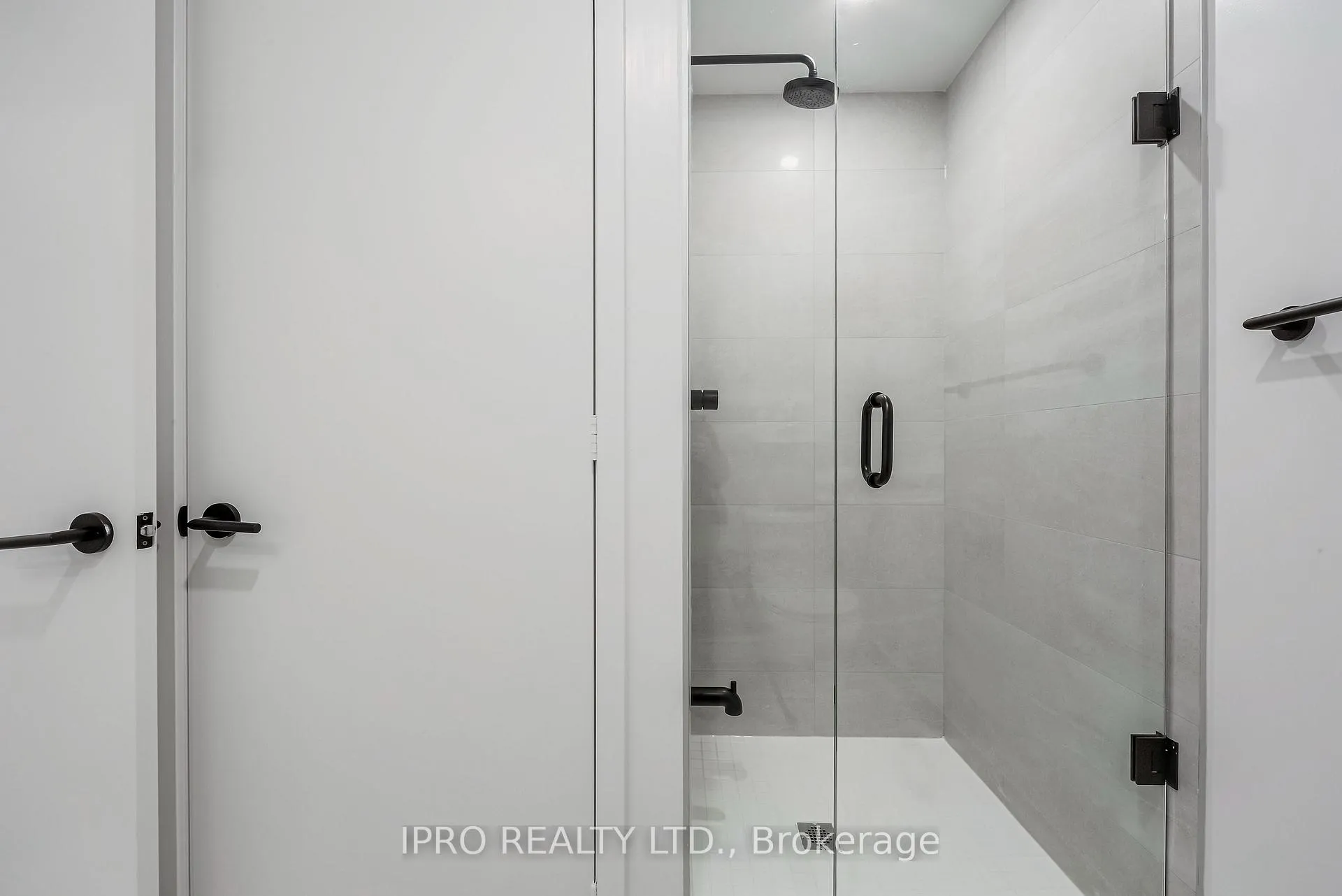 Photo 13 of Unit 2503, 108 Peter Street, Toronto, Waterfront Communities — HOMEH