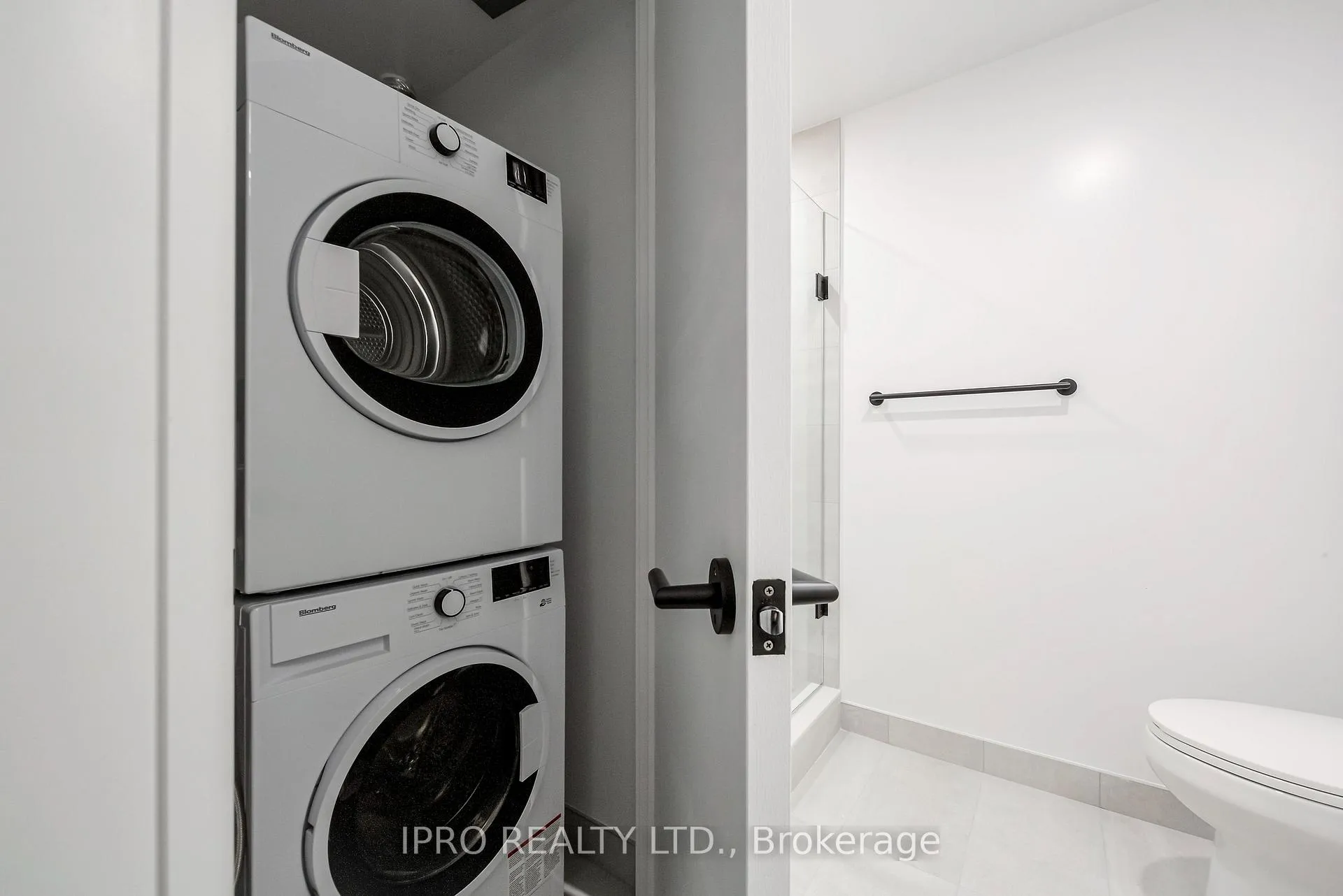Photo 19 of Unit 2503, 108 Peter Street, Toronto, Waterfront Communities — HOMEH