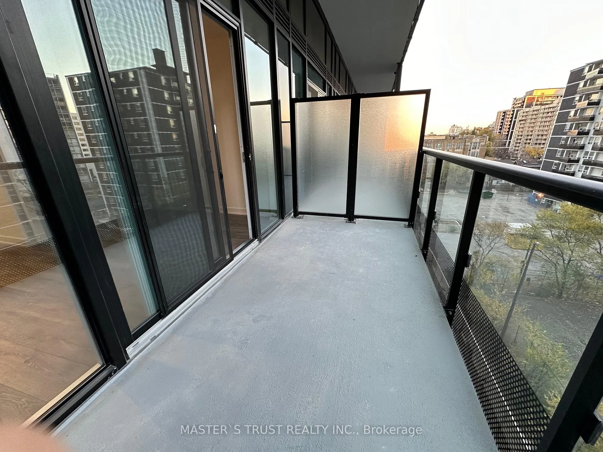 Photo 13 of Unit 601, 127 Broadway Avenue, Toronto, Mount Pleasant West — HOMEH