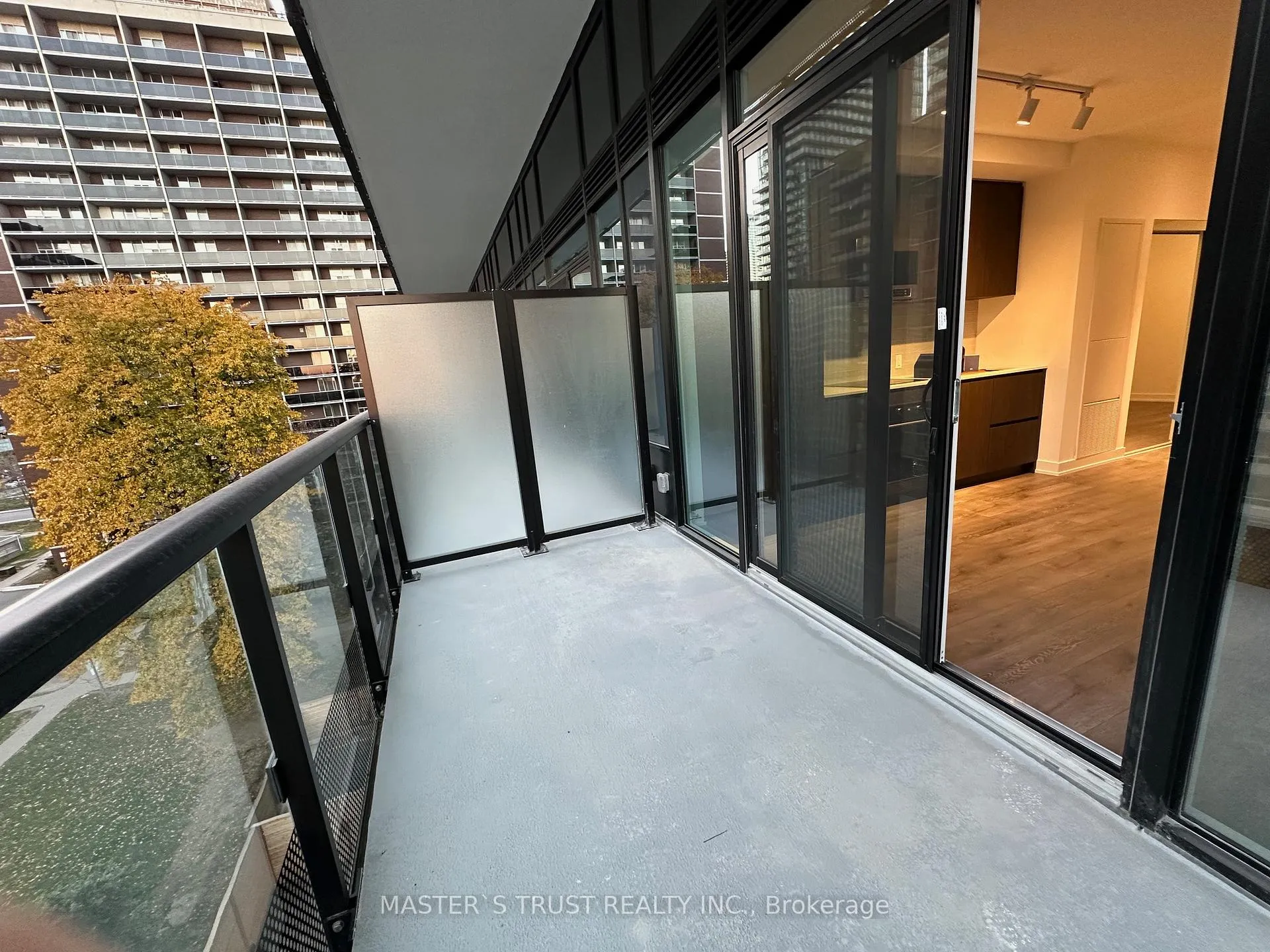 Photo 14 of Unit 601, 127 Broadway Avenue, Toronto, Mount Pleasant West — HOMEH