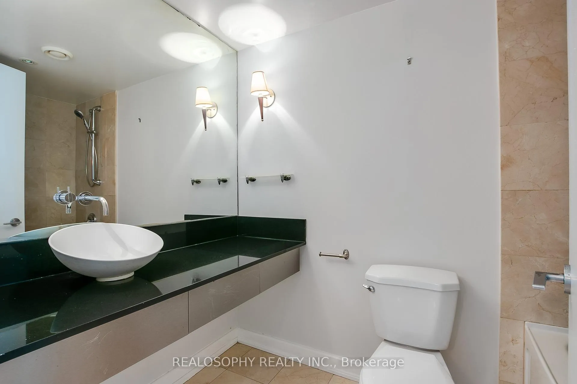 Photo 14 of Unit 1306, 36 Blue Jays Way, Toronto, Waterfront Communities — HOMEH