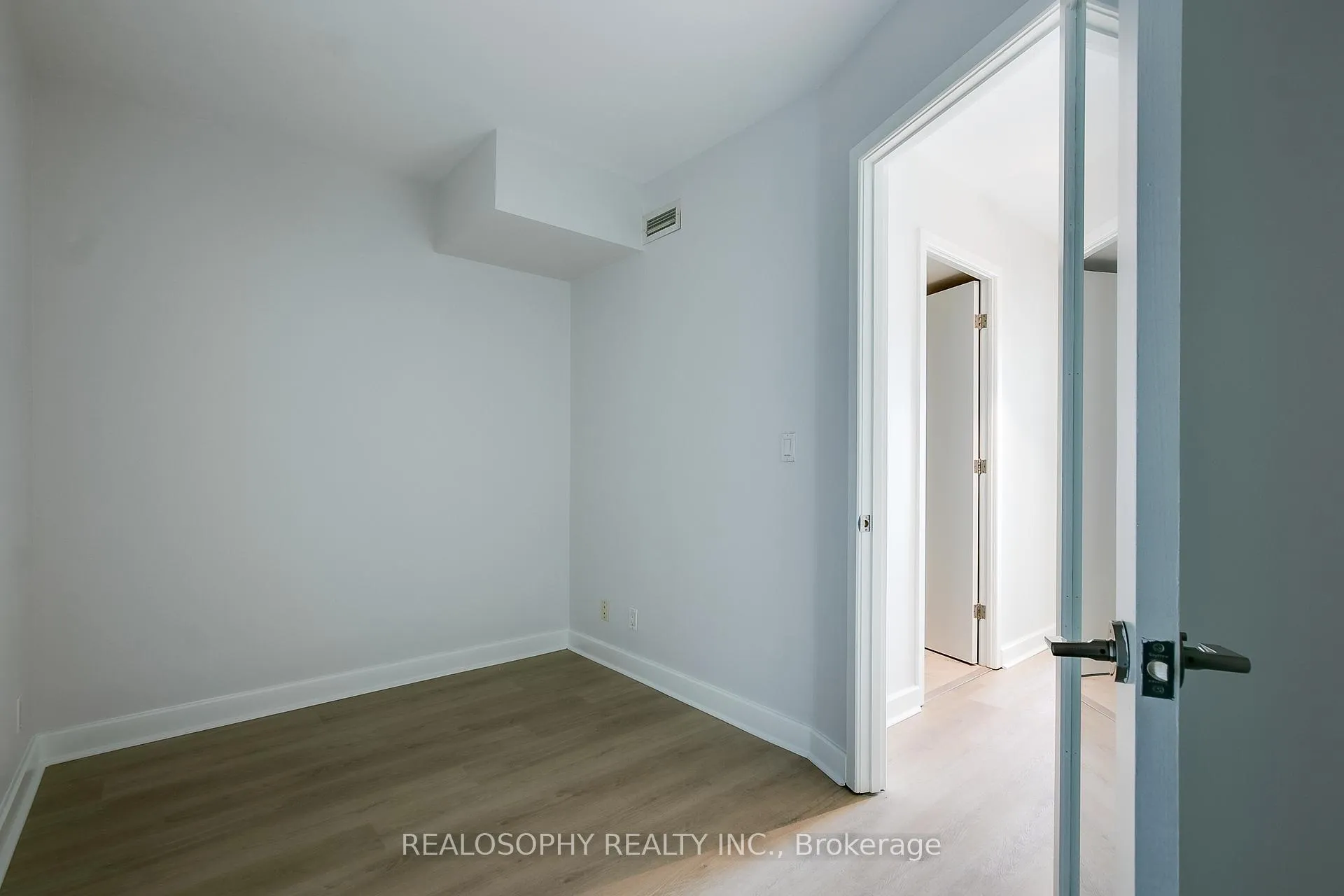Photo 15 of Unit 1306, 36 Blue Jays Way, Toronto, Waterfront Communities — HOMEH