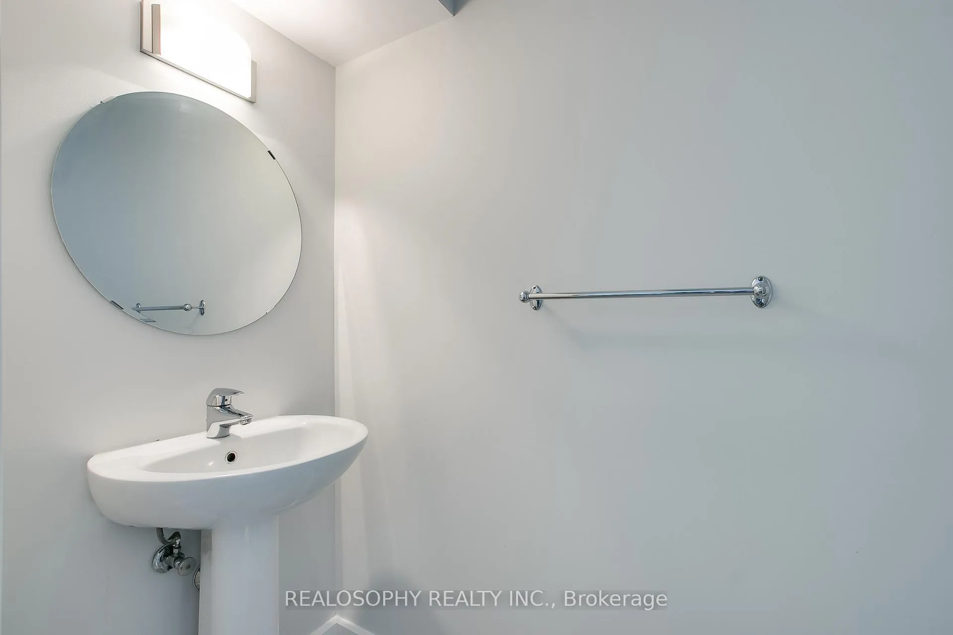 Photo 17 of Unit 1306, 36 Blue Jays Way, Toronto, Waterfront Communities — HOMEH