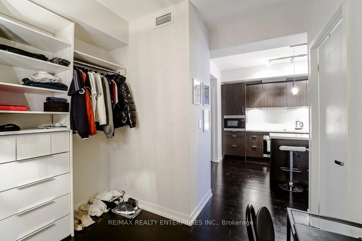 Photo 12 of Unit 2612, 21 Widmer Street, Toronto, Waterfront Communities — HOMEH