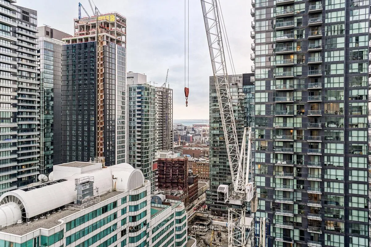 Photo 17 of Unit 2612, 21 Widmer Street, Toronto, Waterfront Communities — HOMEH