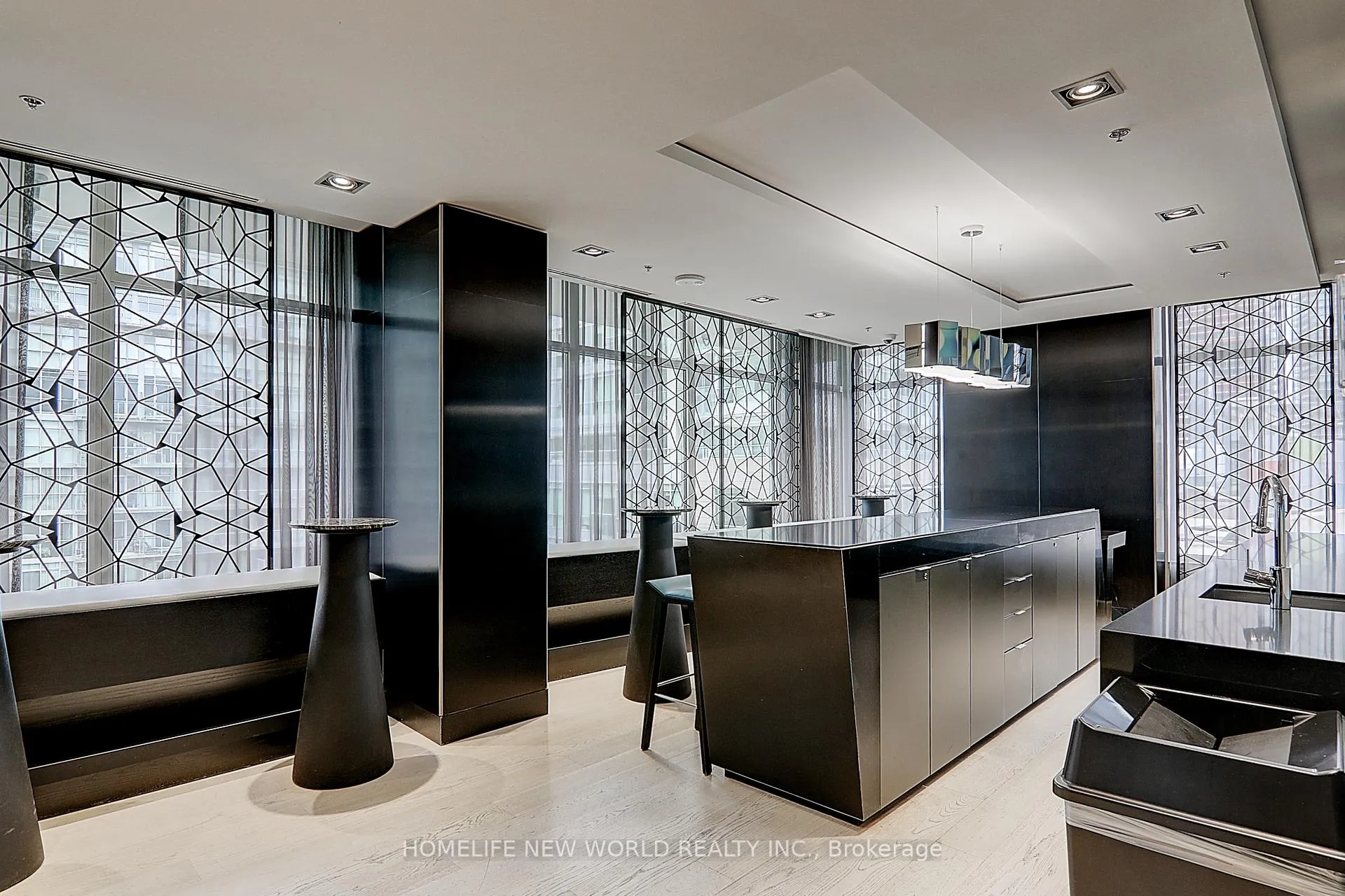 Photo 6 of Unit 1109, 199 Richmond Street W, Toronto, Waterfront Communities — HOMEH