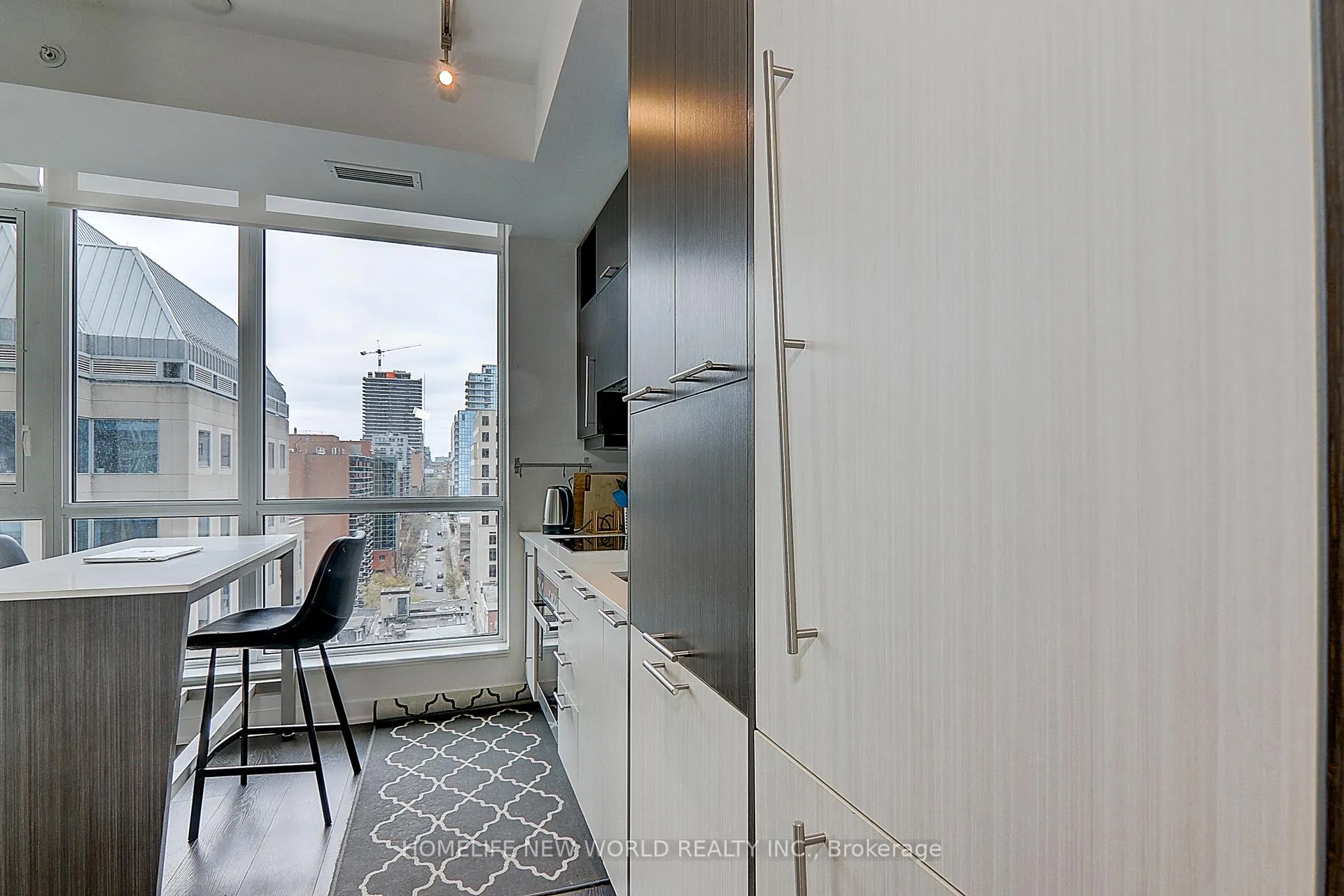 Photo 11 of Unit 1109, 199 Richmond Street W, Toronto, Waterfront Communities — HOMEH