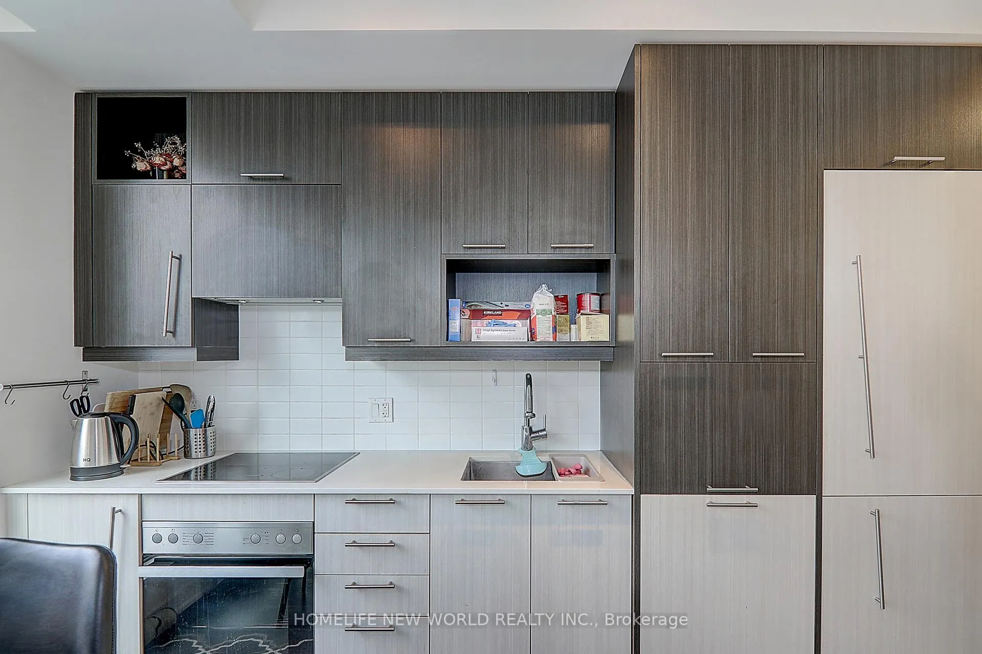 Photo 13 of Unit 1109, 199 Richmond Street W, Toronto, Waterfront Communities — HOMEH