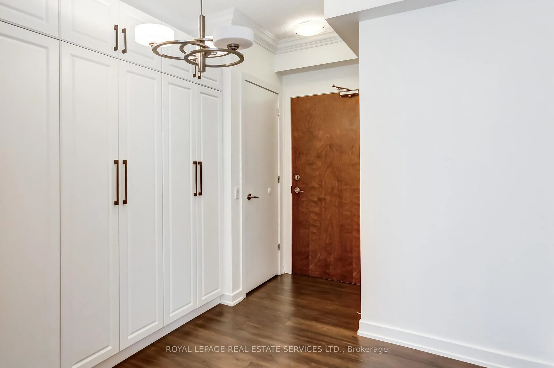 Photo 7 of Unit 3907, 2220 Lakeshore Boulevard W, Etobicoke, Mimico — HOMEH