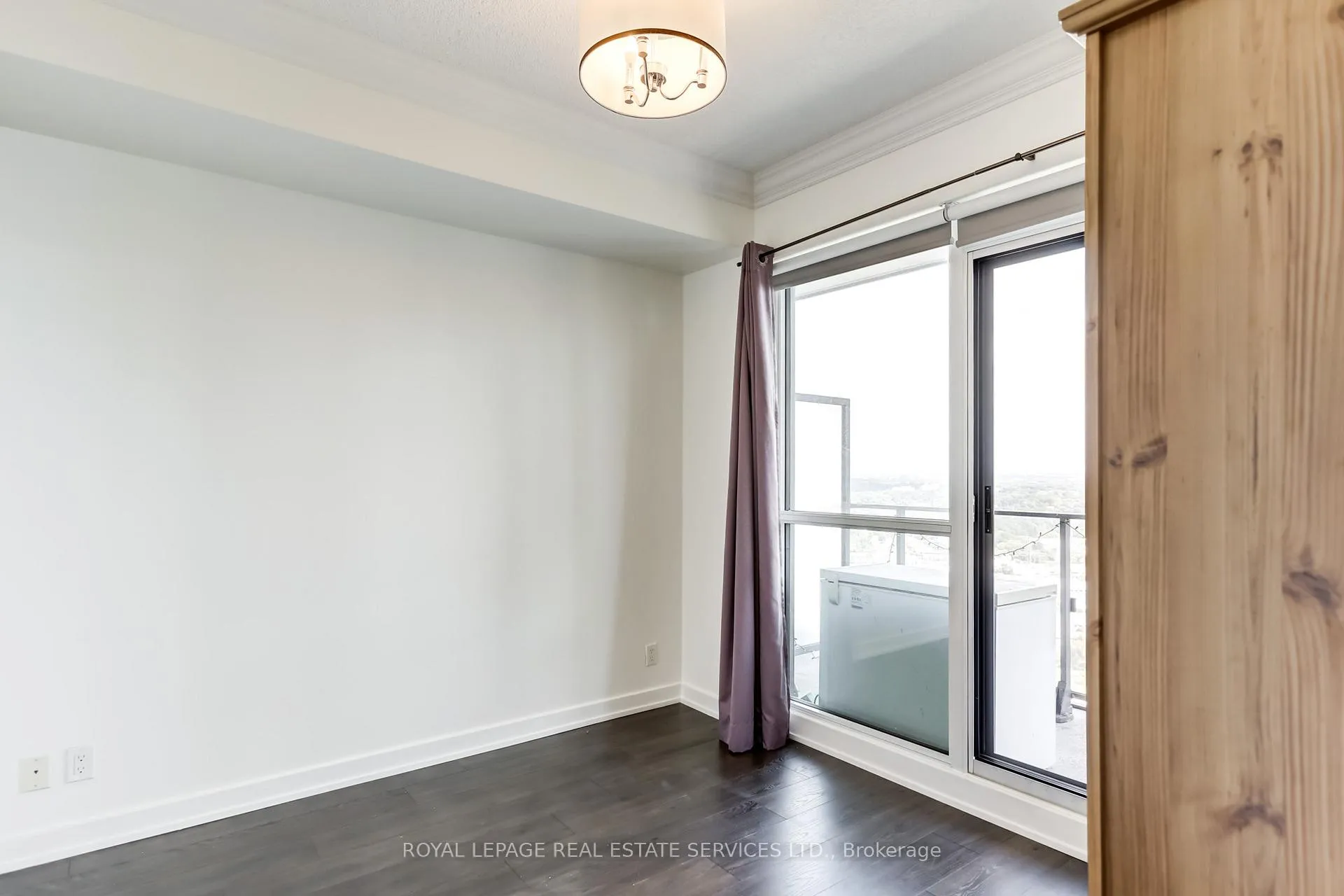 Photo 18 of Unit 3907, 2220 Lakeshore Boulevard W, Etobicoke, Mimico — HOMEH