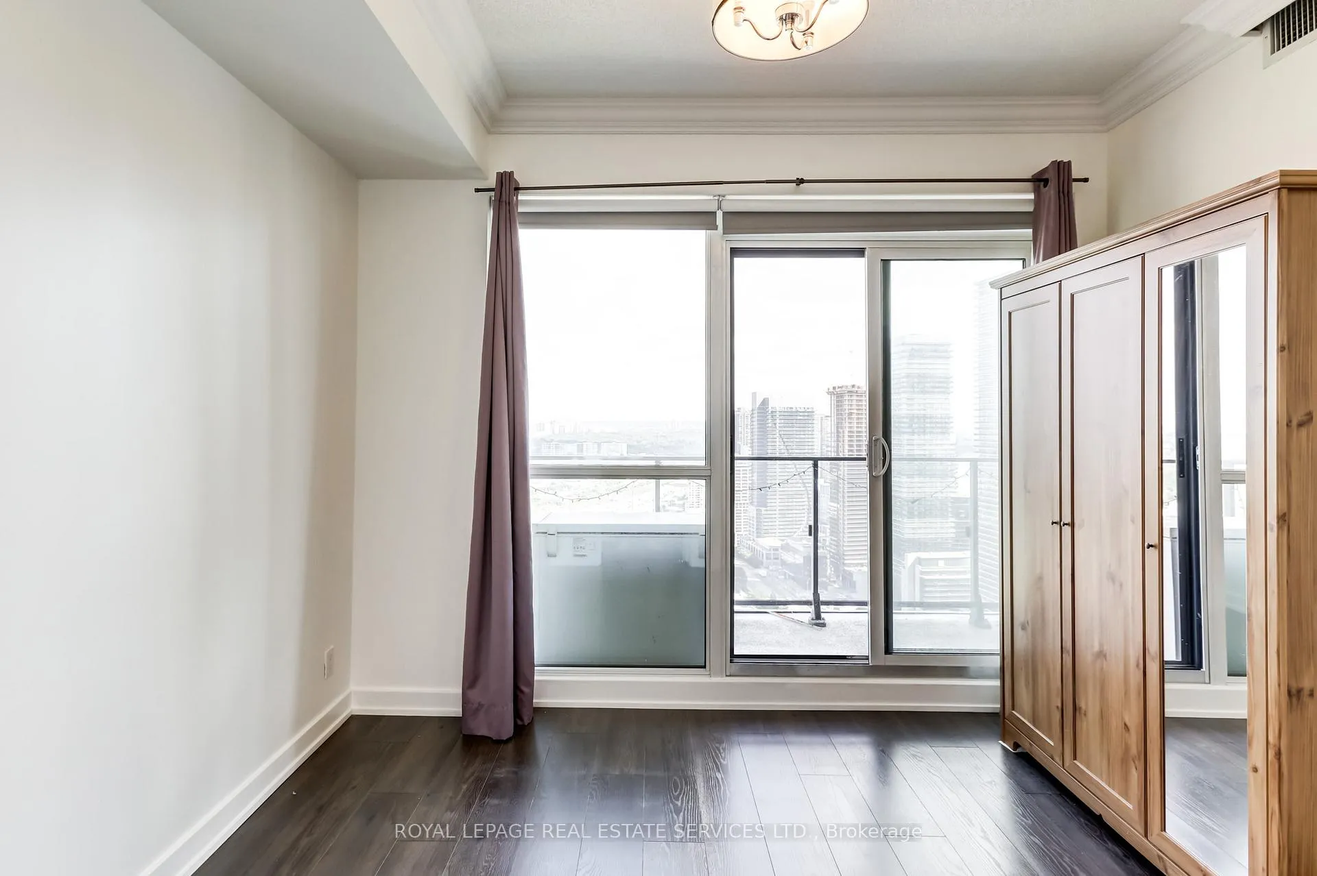 Photo 19 of Unit 3907, 2220 Lakeshore Boulevard W, Etobicoke, Mimico — HOMEH