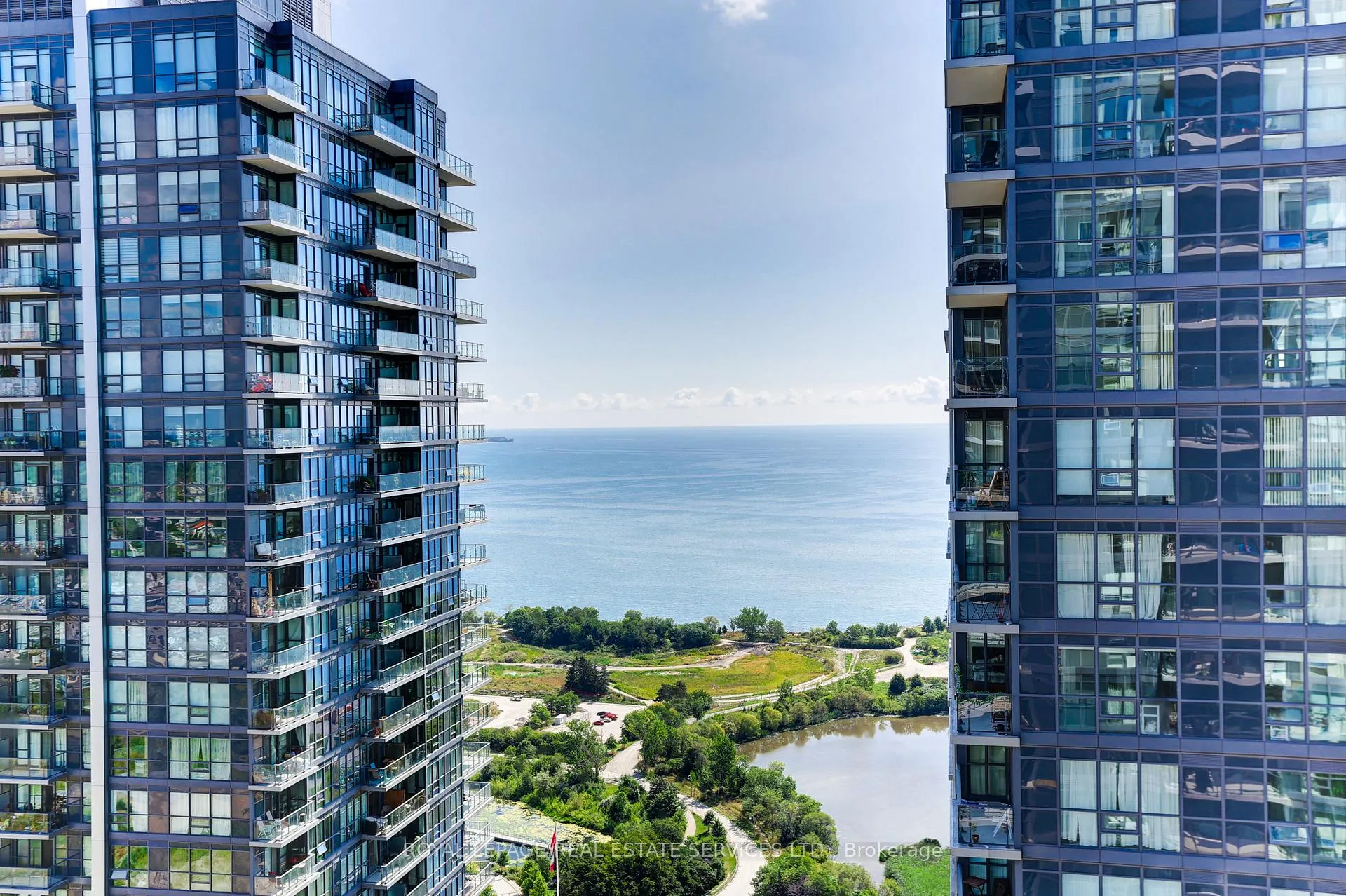 Photo 28 of Unit 3907, 2220 Lakeshore Boulevard W, Etobicoke, Mimico — HOMEH