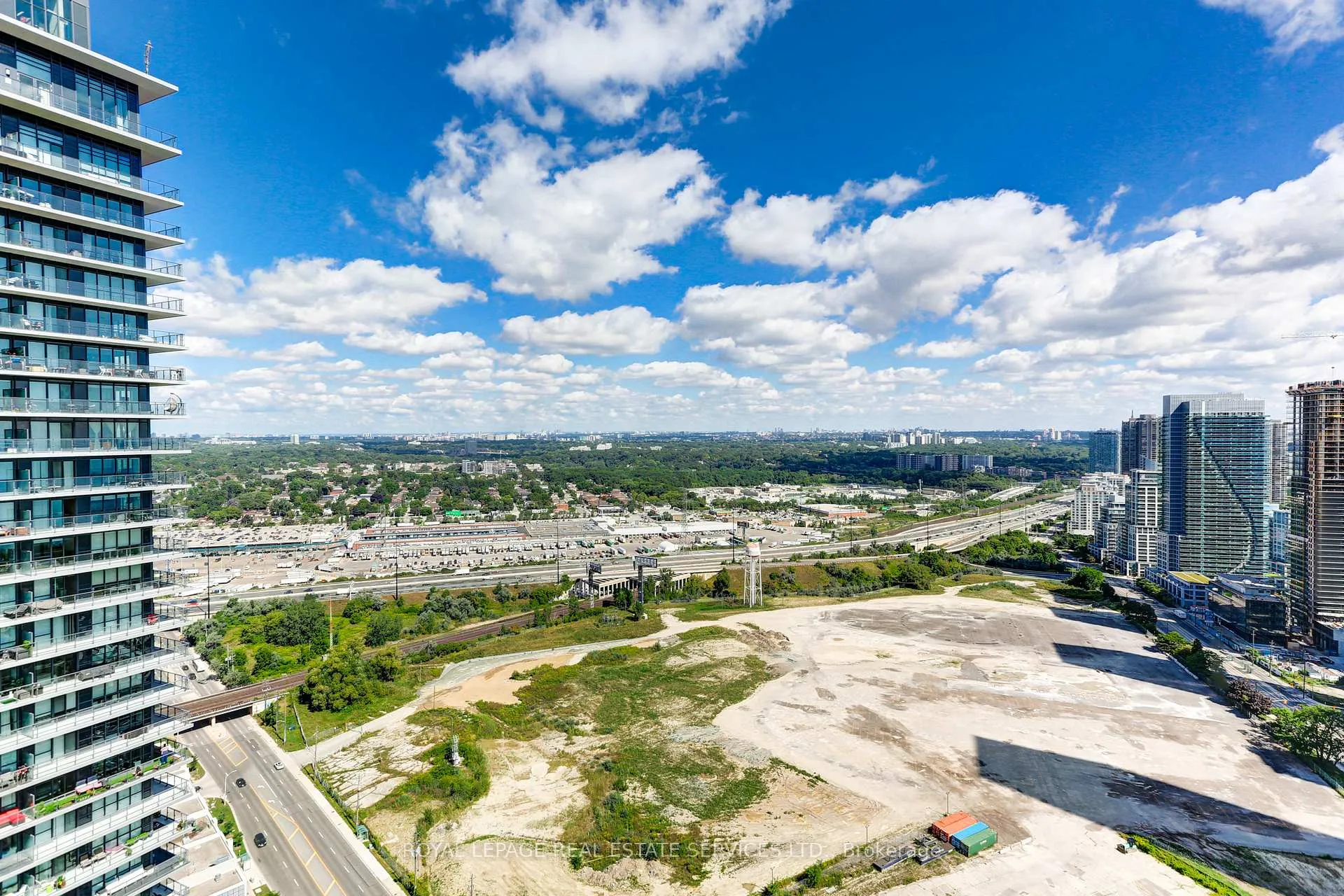 Photo 30 of Unit 3907, 2220 Lakeshore Boulevard W, Etobicoke, Mimico — HOMEH