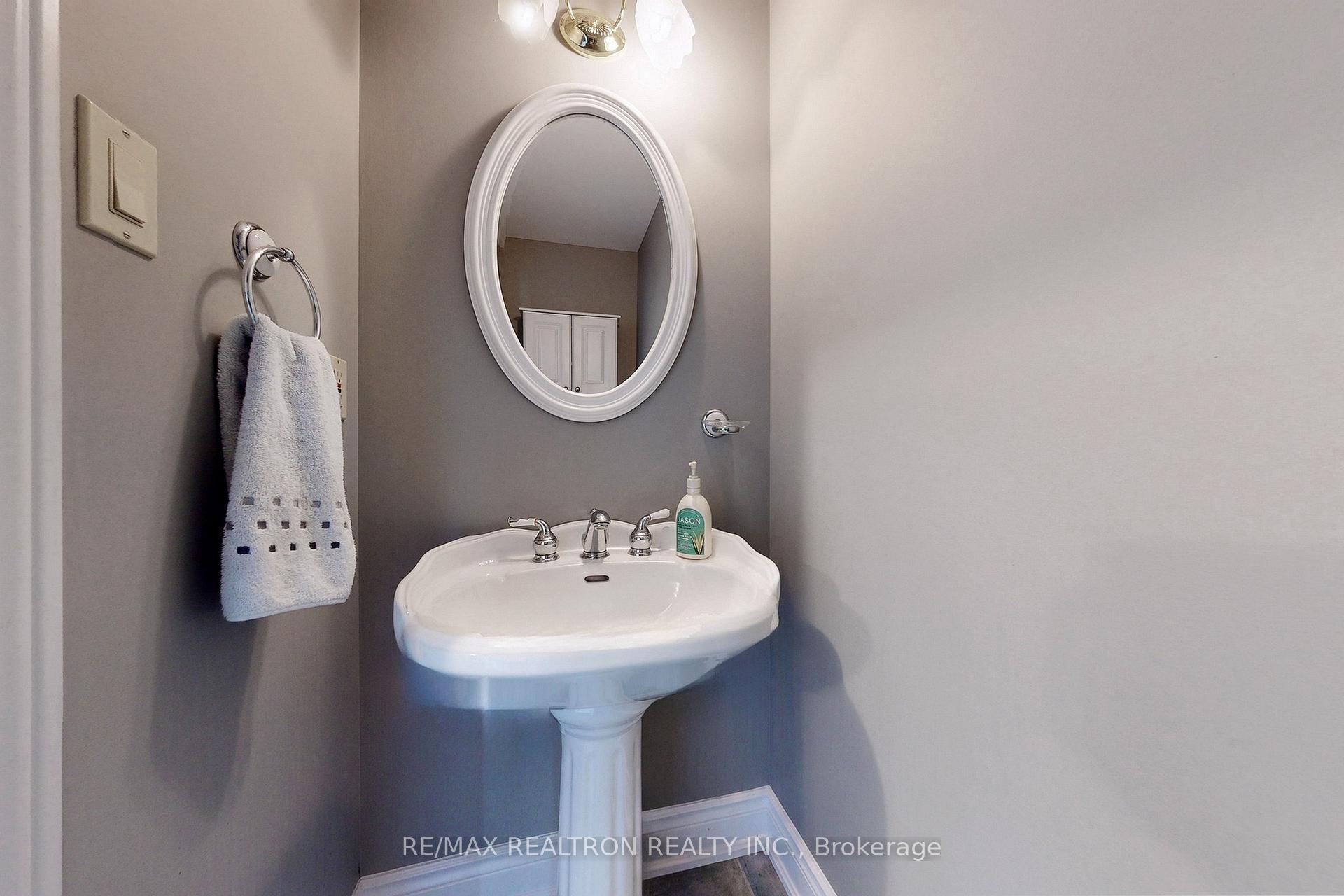 Photo 32 of 1599 Moore Drive, Cavan Monaghan, Cavan Twp — HOMEH