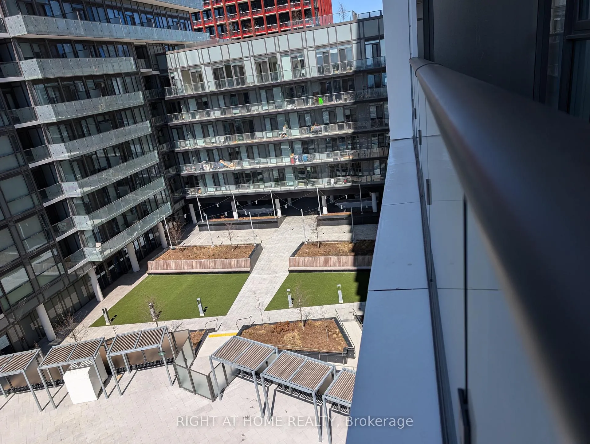 Photo 12 of Unit 1722, 70 Princess Street, Toronto, Moss Park — HOMEH