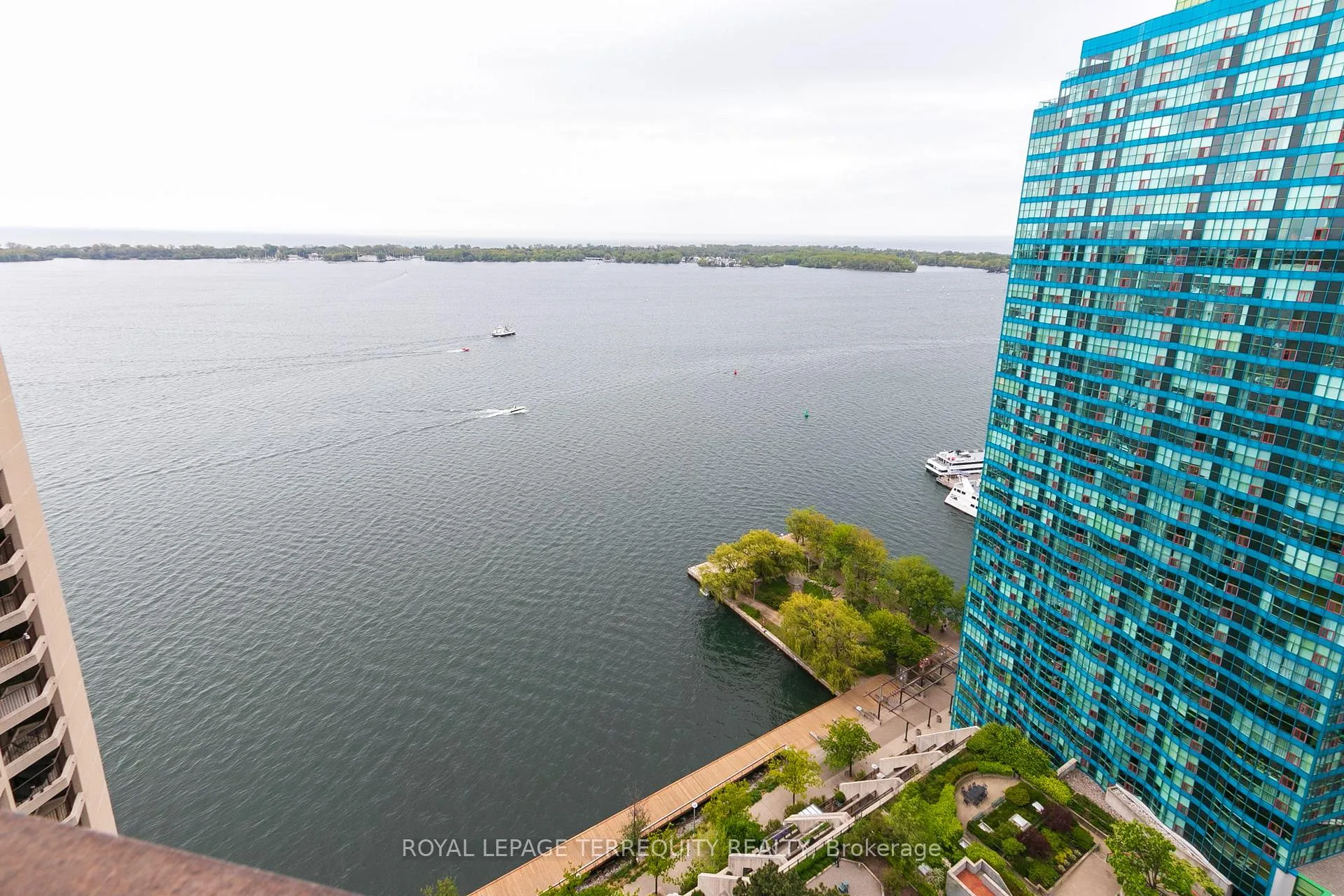 Photo 35 of Unit 3110, 65 Harbour Square, Toronto, Waterfront Communities — HOMEH