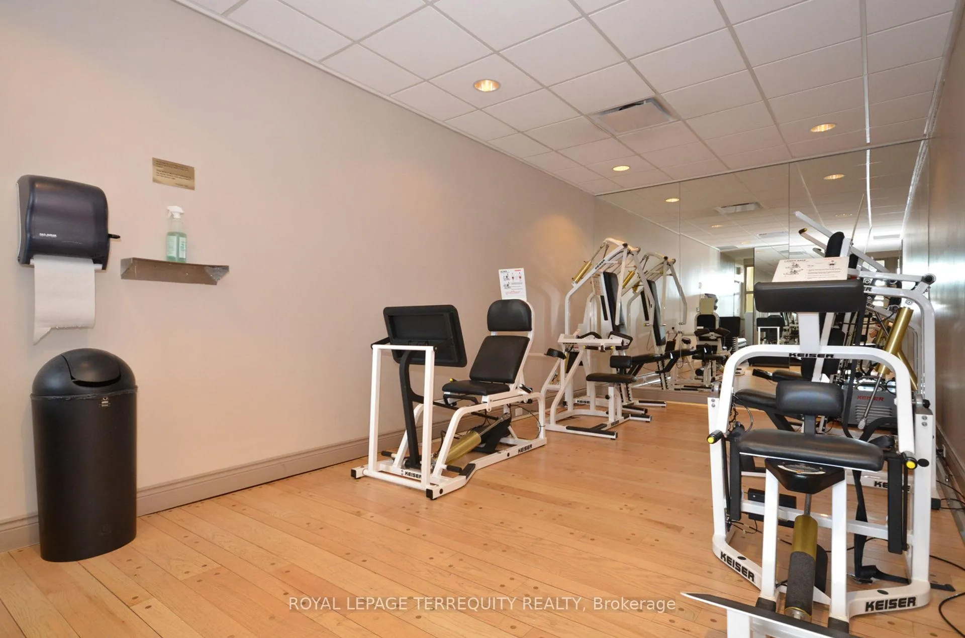 Photo 44 of Unit 3110, 65 Harbour Square, Toronto, Waterfront Communities — HOMEH