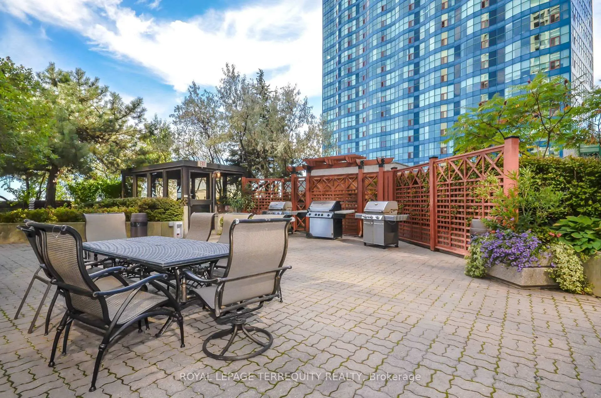 Photo 46 of Unit 3110, 65 Harbour Square, Toronto, Waterfront Communities — HOMEH
