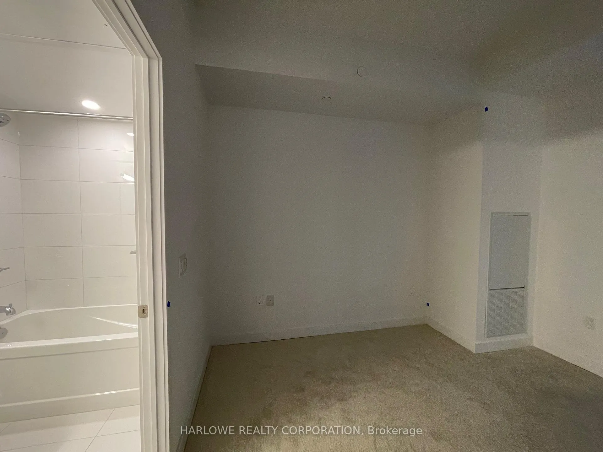 Photo 6 of Unit 2120, 230 Simcoe Street, Toronto, Kensington-Chinatown — HOMEH