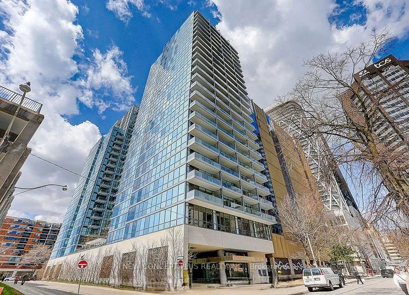 Photo 1 of Unit 2406, 210 Simcoe Street, Toronto, Kensington-Chinatown — HOMEH