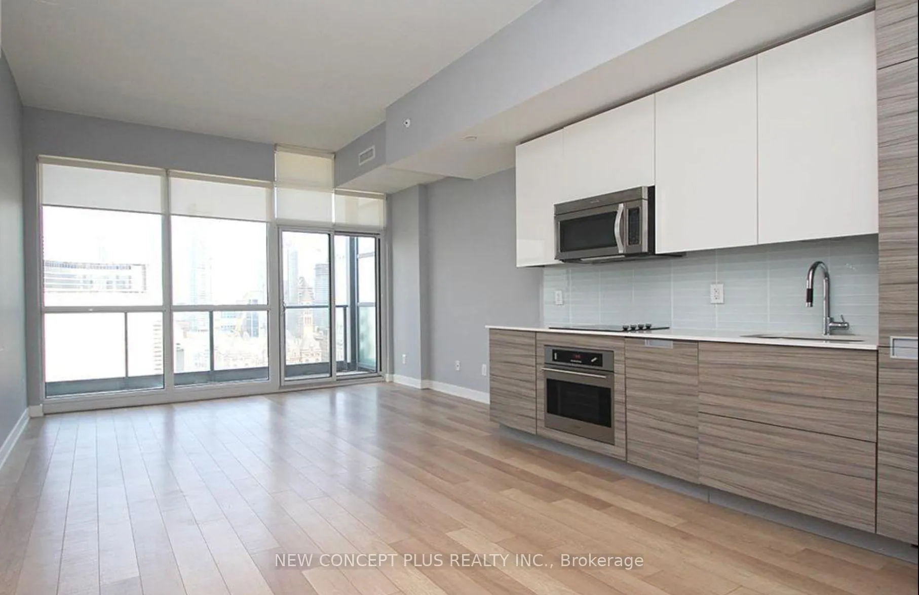 Photo 3 of Unit 2406, 210 Simcoe Street, Toronto, Kensington-Chinatown — HOMEH