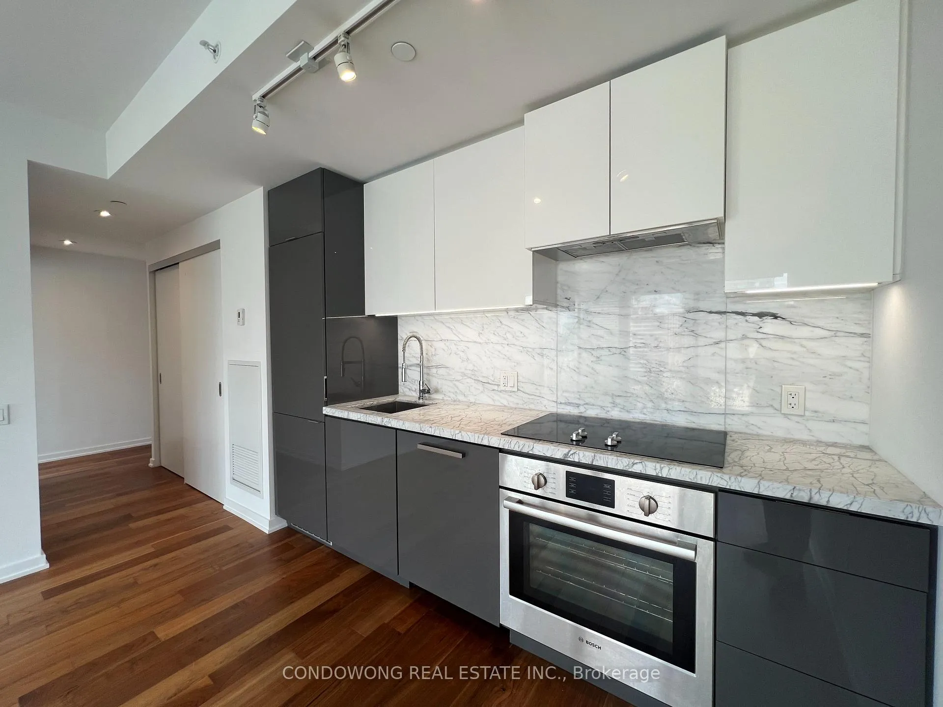 Photo 3 of Unit 1701, 60 Colborne Street, Toronto, Church-Yonge Corridor — HOMEH